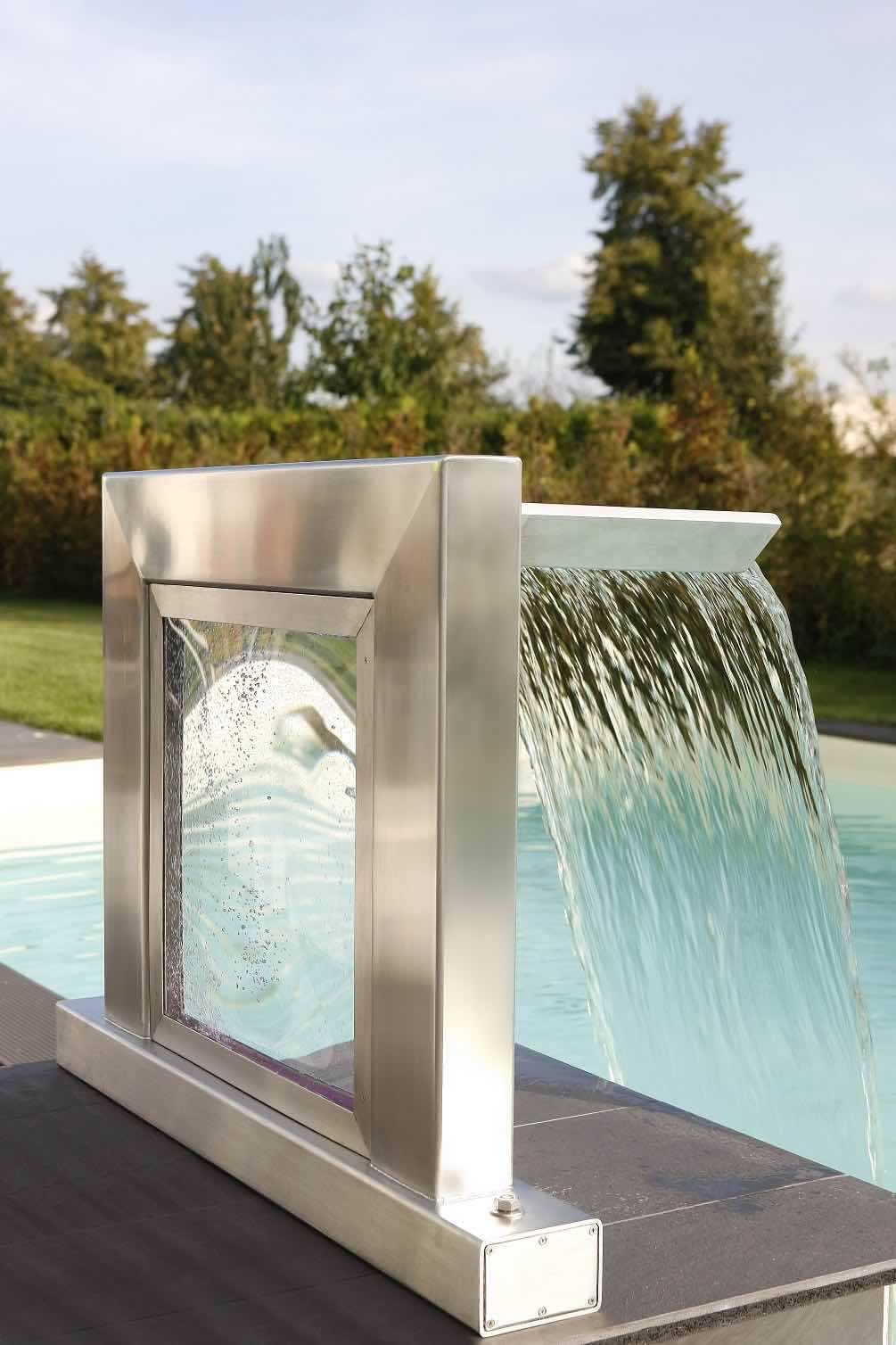 Gush Luxury Q Pool Fountain LED Lights