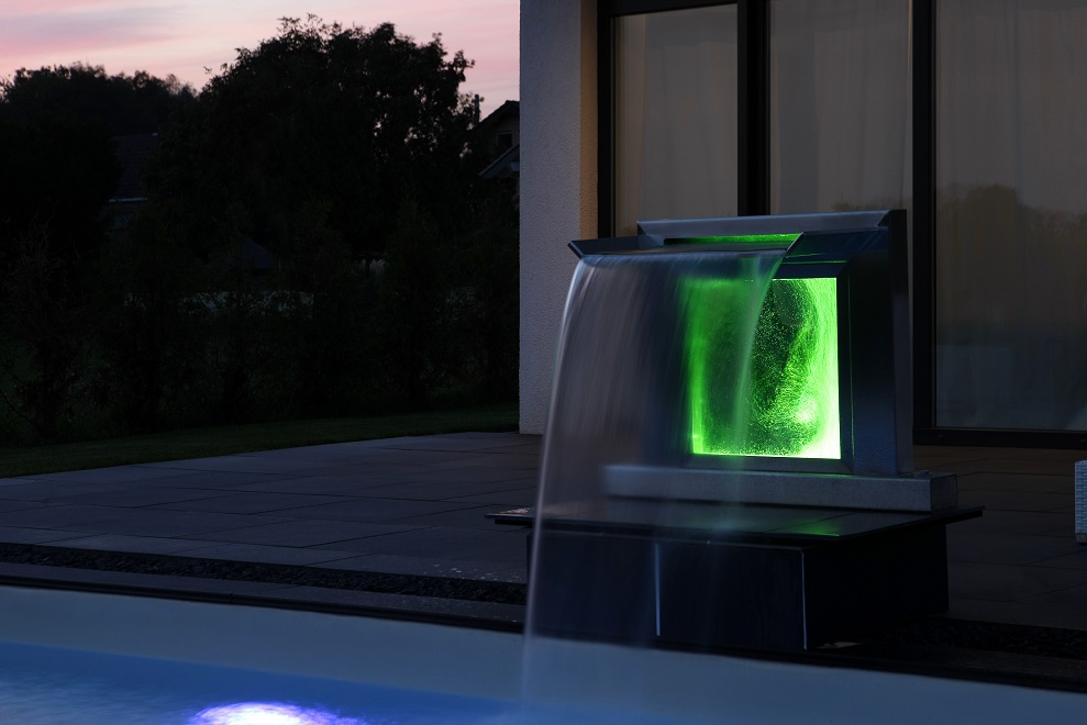 Gush Luxury Q Pool Fountain LED Lights - Image 3