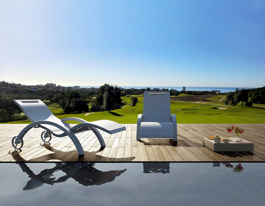 Outdoor Luxury Chaise Lounger Polyethylene