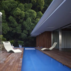 Outdoor Free Standing Luxury Shower