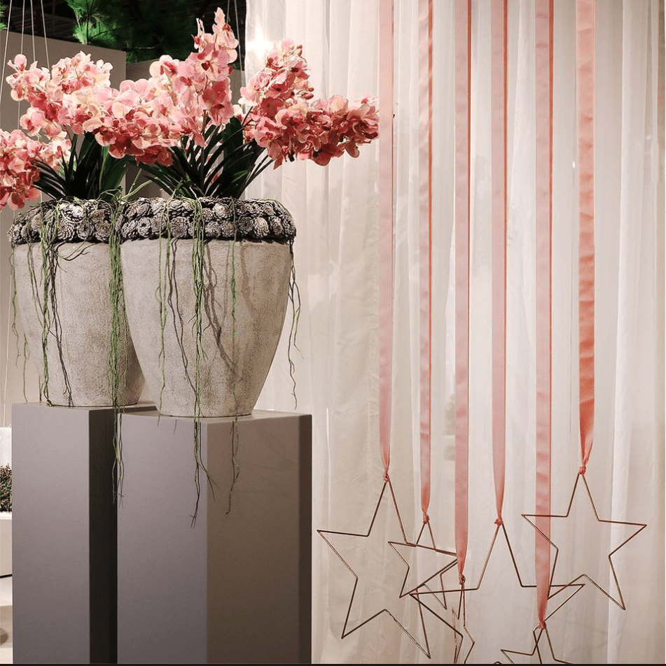 High Quality Artificial Flowers Complete Decorations