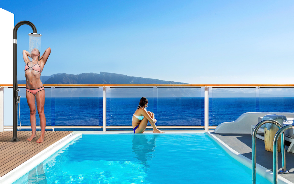 Traditional Free Standing Outdoor Shower - Image 2